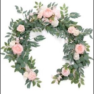 6FT Lings Moments Blush & Cream Eucalyptus Garland